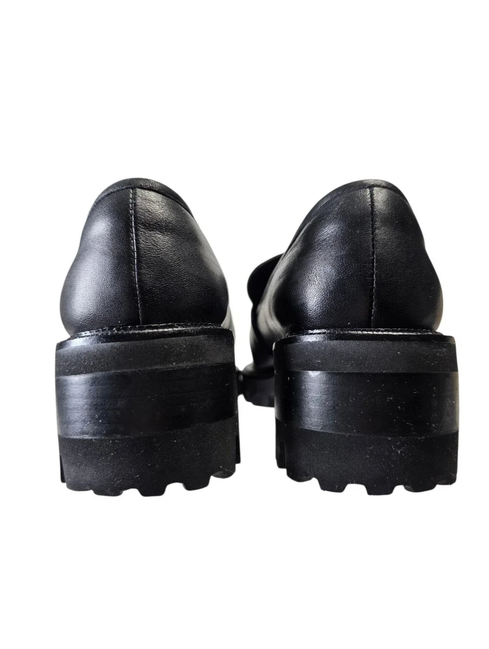 Aerosoles Black Leather Chain-Trim Lug Sole Loafers - Women Size 81/2